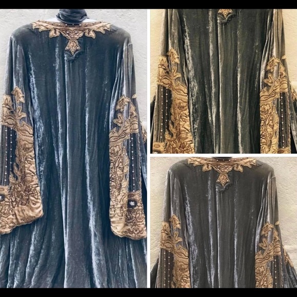 Bonnie Strauss handmade velvet duster - 🤩BIG DISCOUNT TODAY🤩 - Picture 5 of 6